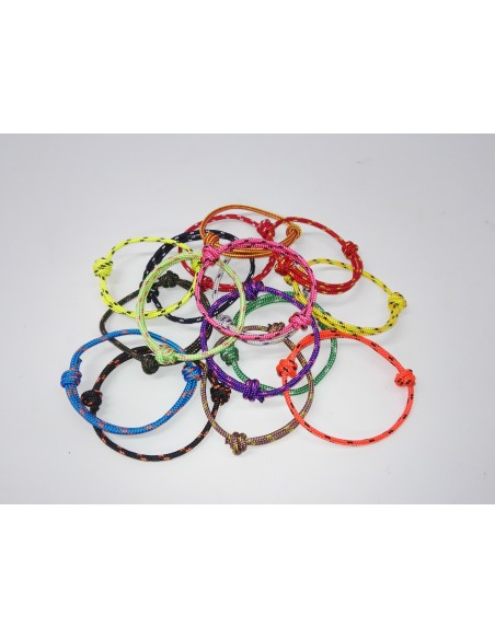 Pack de 100 pulseras de cordino. Colores variados